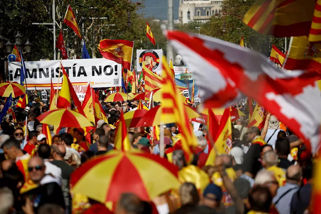 El éxito De La Manifestación Contra La Amnistía En Barcelona Descoloca ...