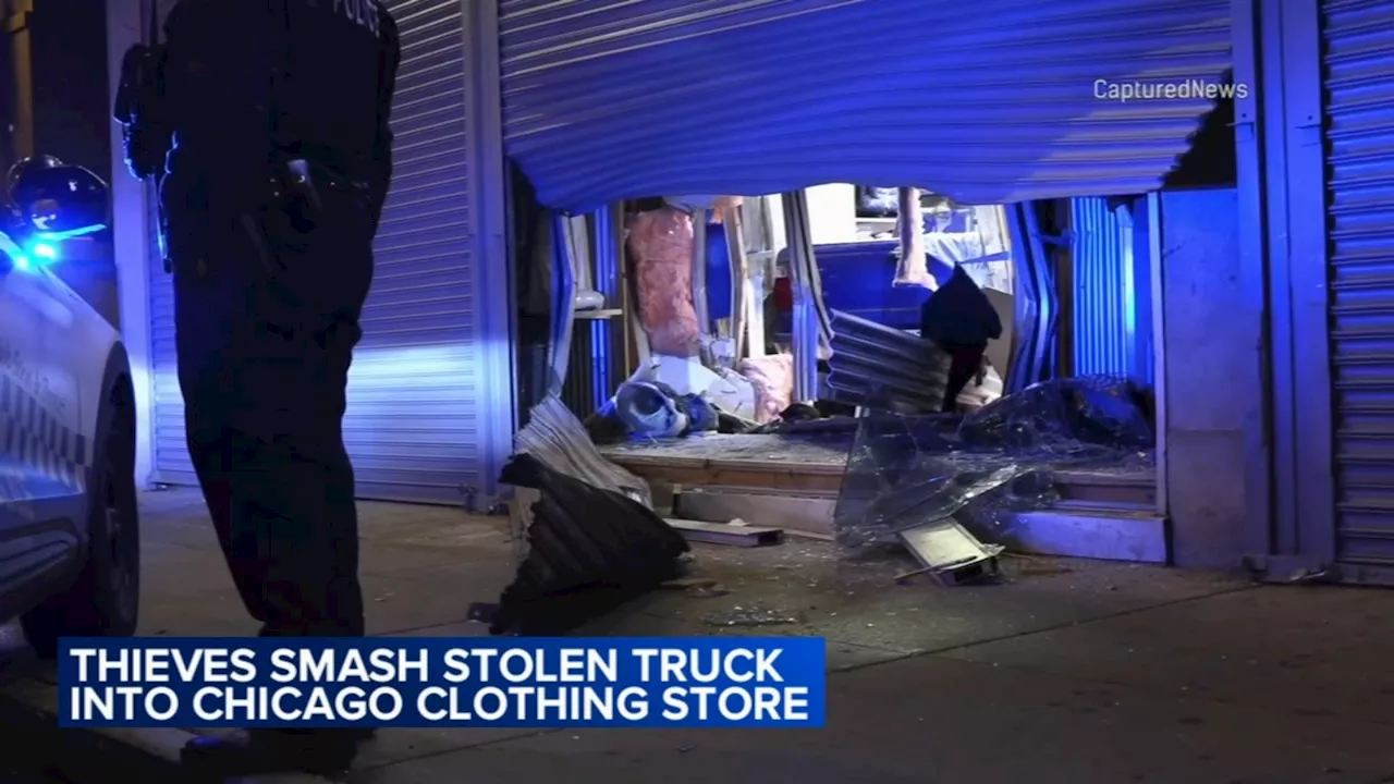 Chicago police investigating West Garfield Park crash-and-grab burglary