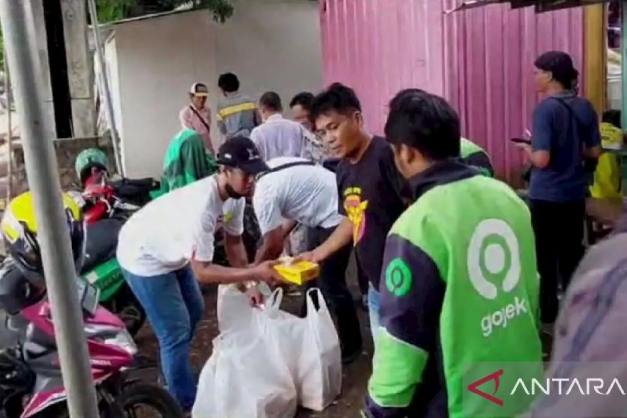 Relawan kenalkan Ganjar-Mahfud lewat makanan