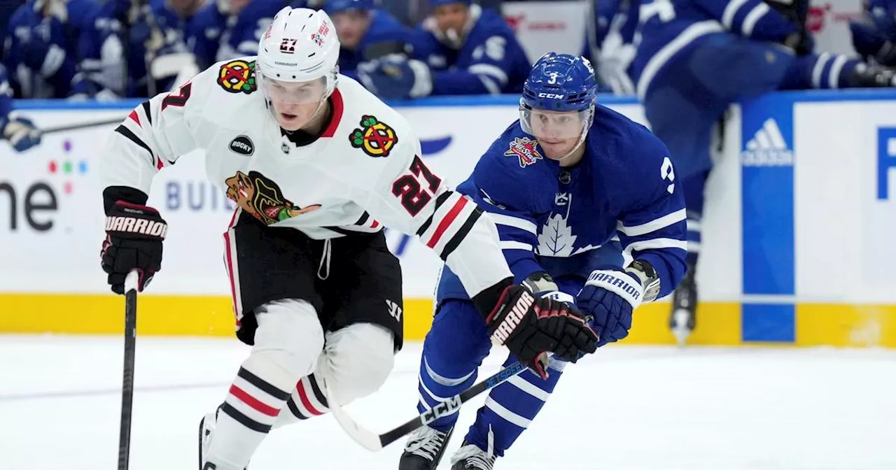 4 things we learned at Chicago Blackhawks practice: Lukas Reichel takes swing at wing, Connor Bedard gains goal insight