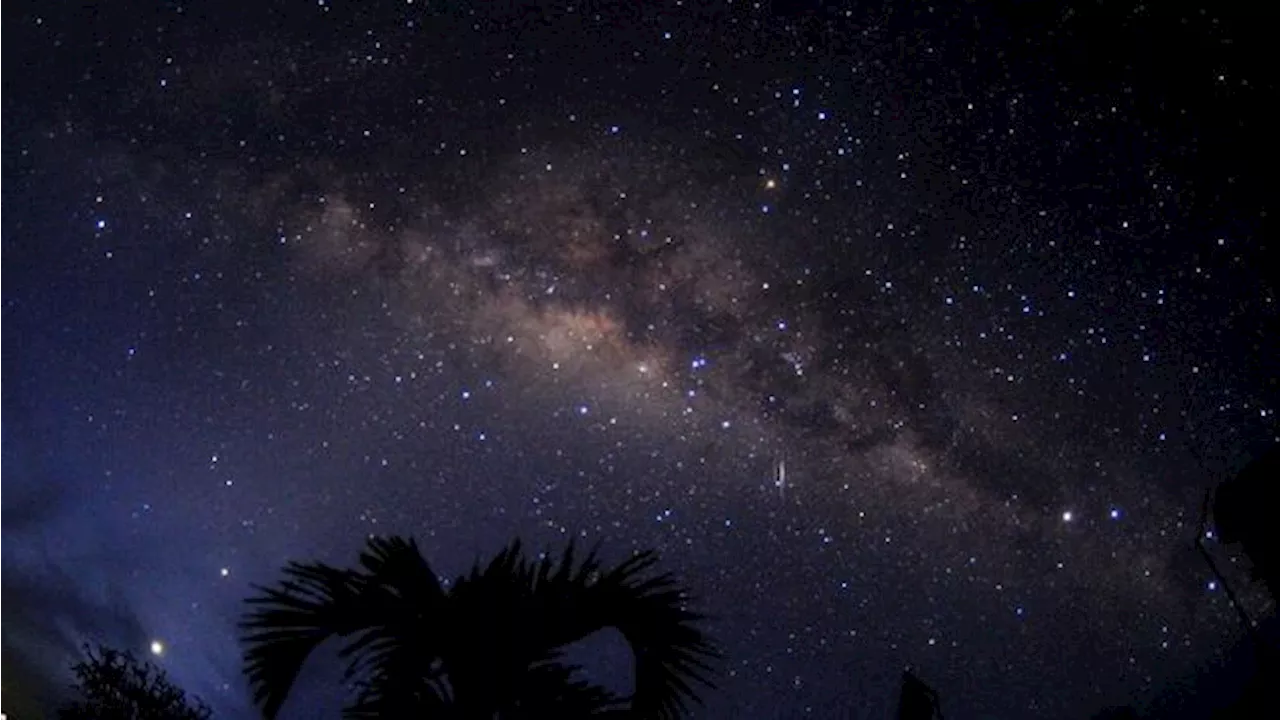 Fenomena Langit November 2023: 2 Hujan Meteor, Bulan Berang-berang