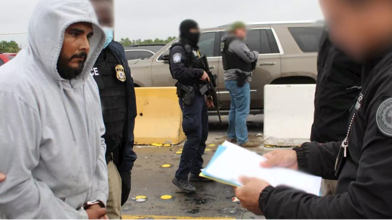 ERO Houston removes Mexican fugitive wanted for homicide