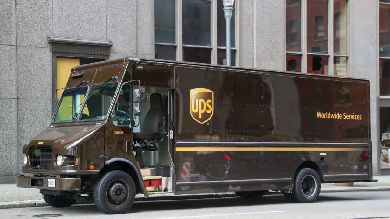 UPS hiring event in Houston: UPS Brown Friday for seasonal worker jobs nationwide