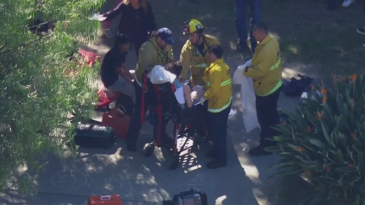 Stabbing reported at Van Nuys High School; at least 3 hurt