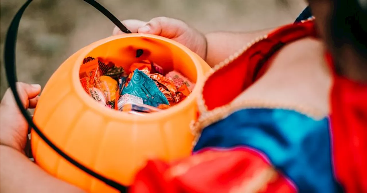 Medication possibly mistaken for candy, taken by trick-or-treater in Colwood, B.C.
