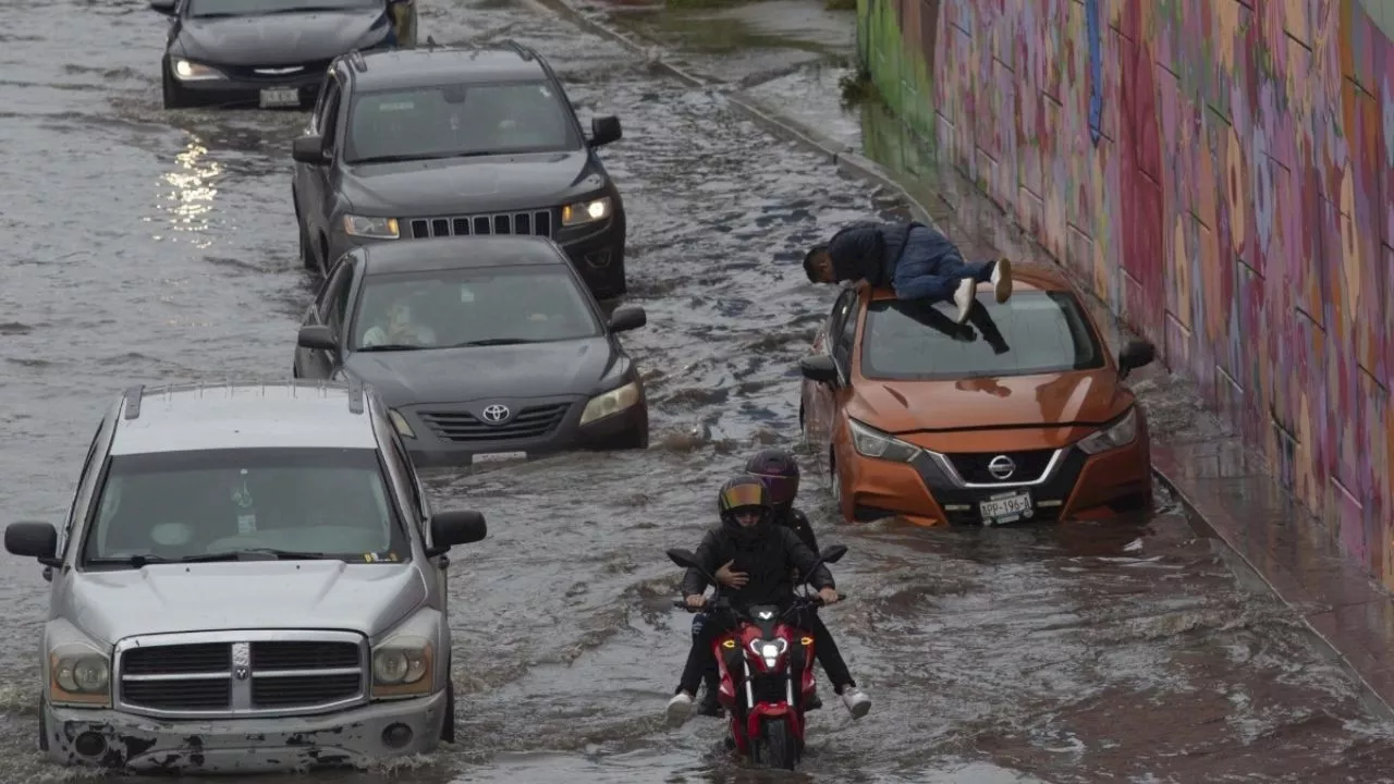 Tormenta Tropical Pilar Frente Frío 8 lluvias torrenciales 7 estados hora lloverá hoy 1 noviembre