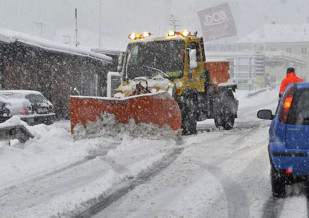 Sturm, Starkregen und Schnee-Alarm bis in die Täler