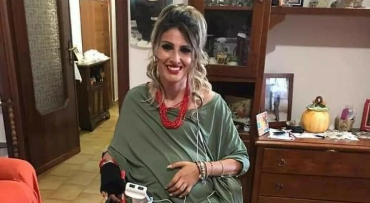 Sabrina Di Girolamo, tetraplegica dopo l'operazione eseguita dallo specializzando. L'ex Miss sarà risarcita co