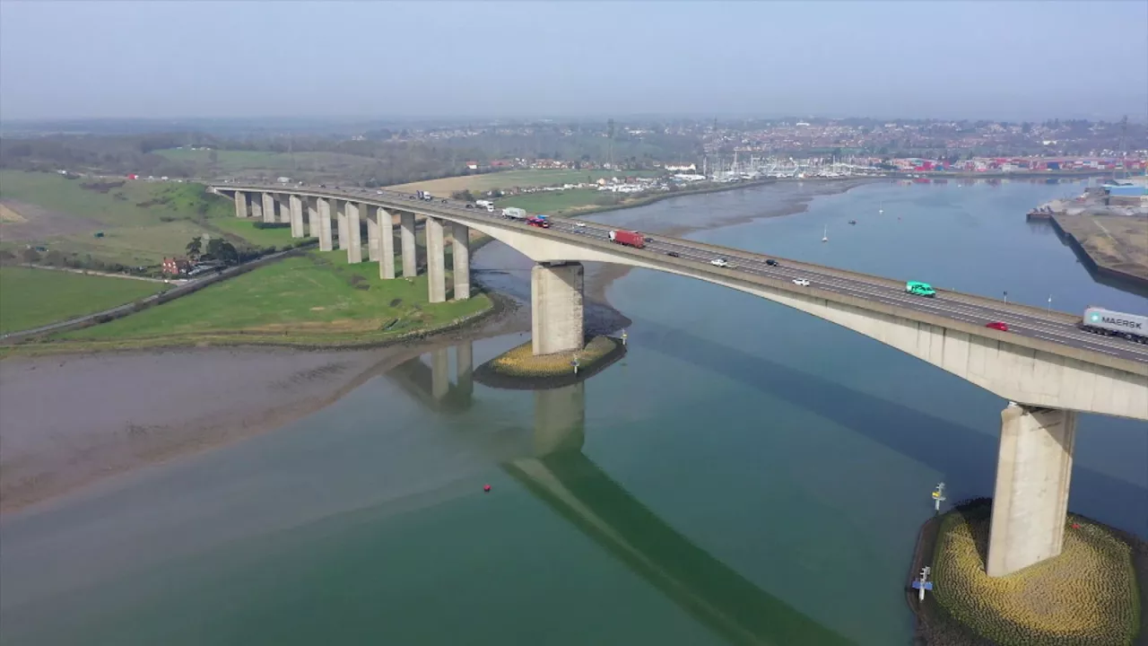 Orwell Bridge in Suffolk to Close for 24 Hours Due to High Winds