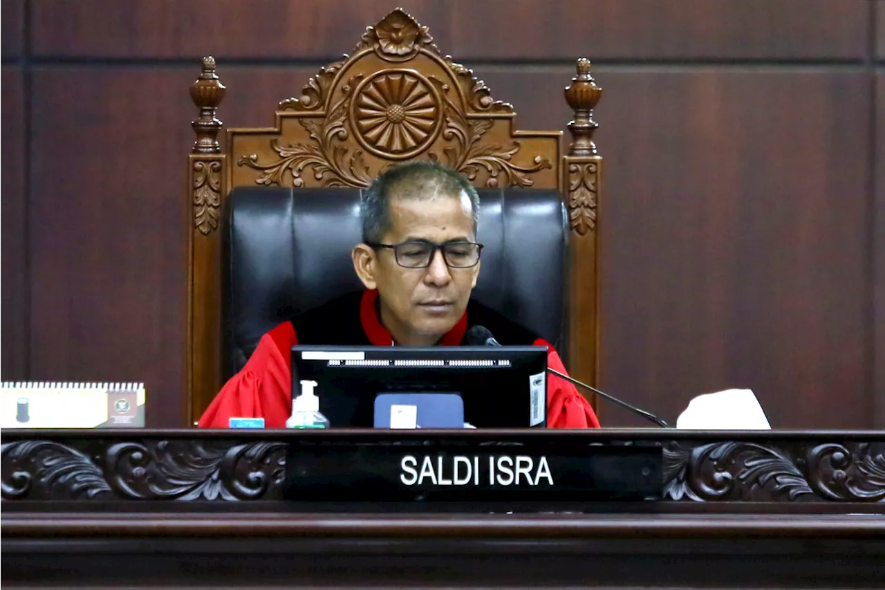 Hari Ini MKMK Gelar Sidang Tertutup untuk Saldi Isra Cs