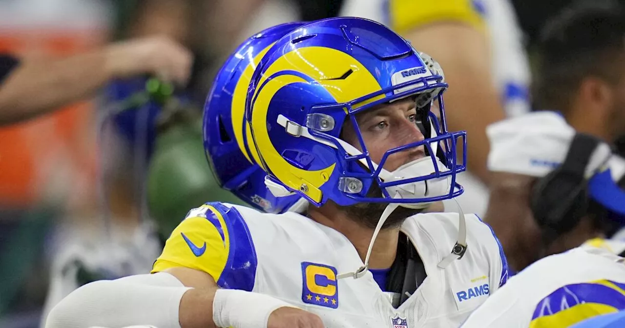 Matthew Stafford doesn't practice with injured thumb as Rams sign a quarterback