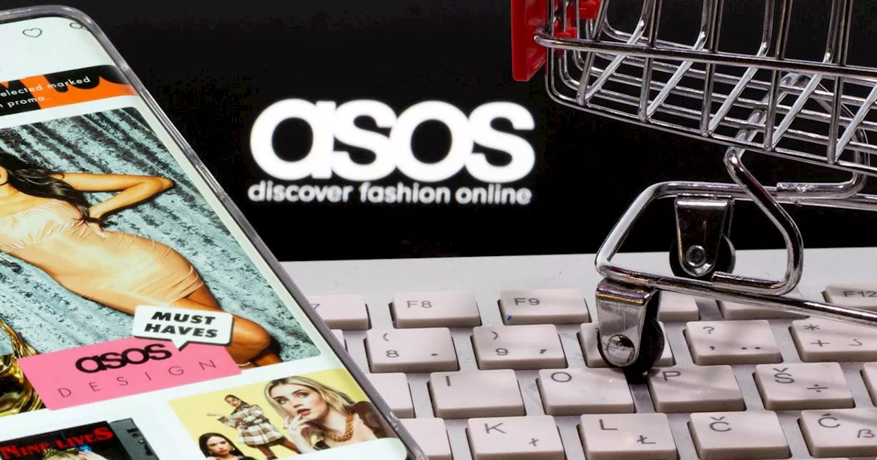 Le site de vente en ligne de vêtements, Asos, creuse lourdement ses pertes et dévisse à Londres