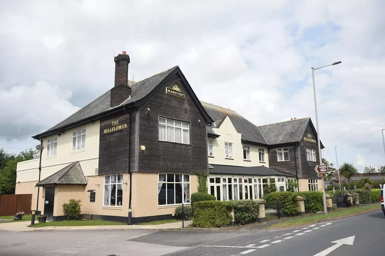 Award for best community pub currently held in Lancashire is back open for votes