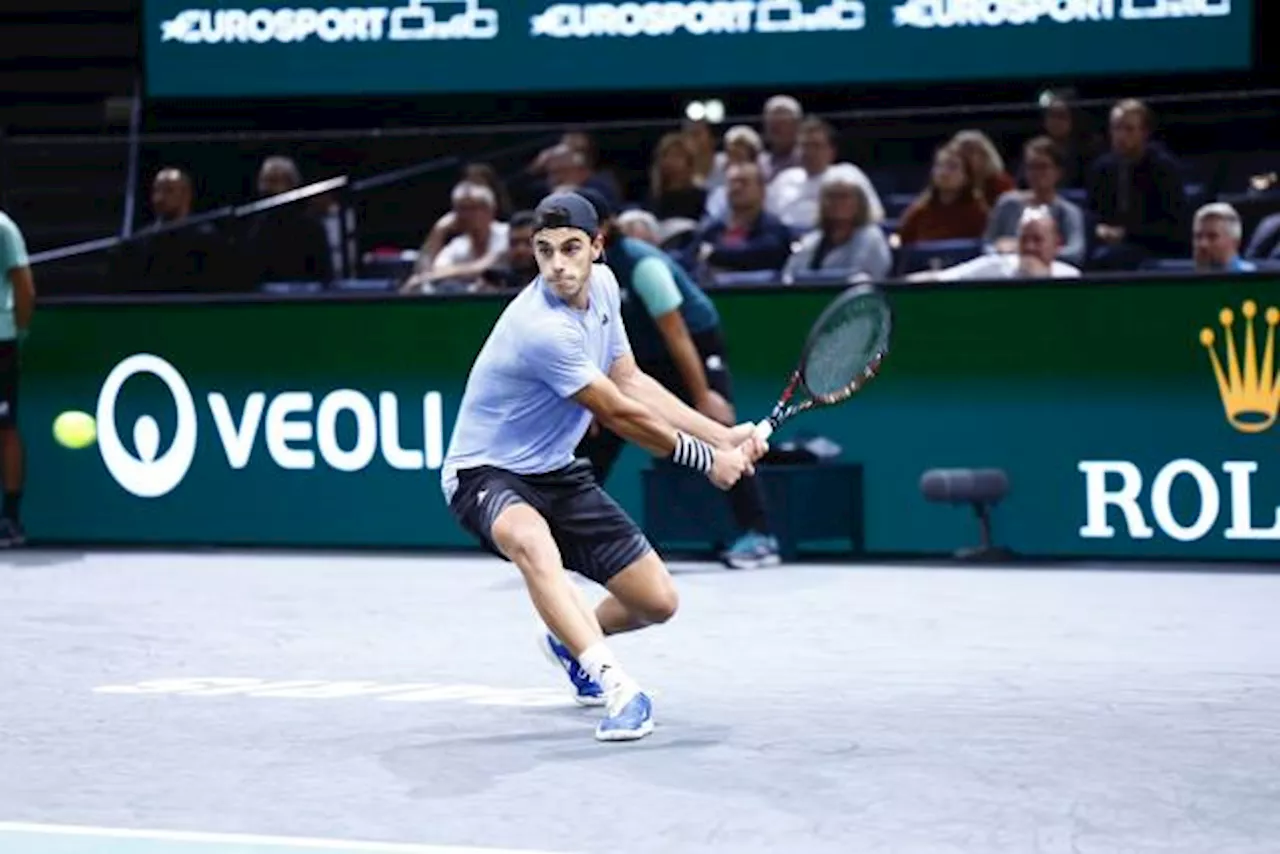 Francisco Cerundolo domine Casper Ruud au deuxième tour du Rolex Paris Masters