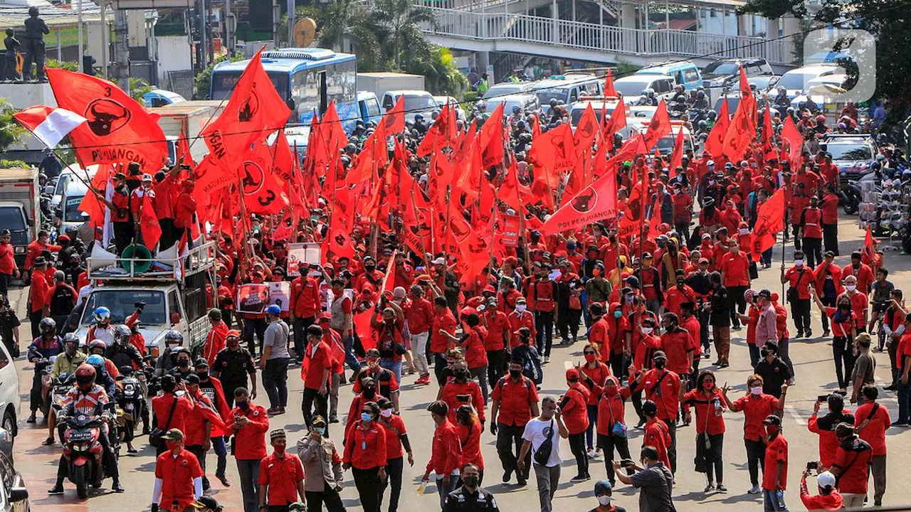 Baliho Ganjar-Mahfud di Bali Dicopot Jelang Kedatangan Jokowi, TB Hasanuddin: Kami Tak Akan Diam