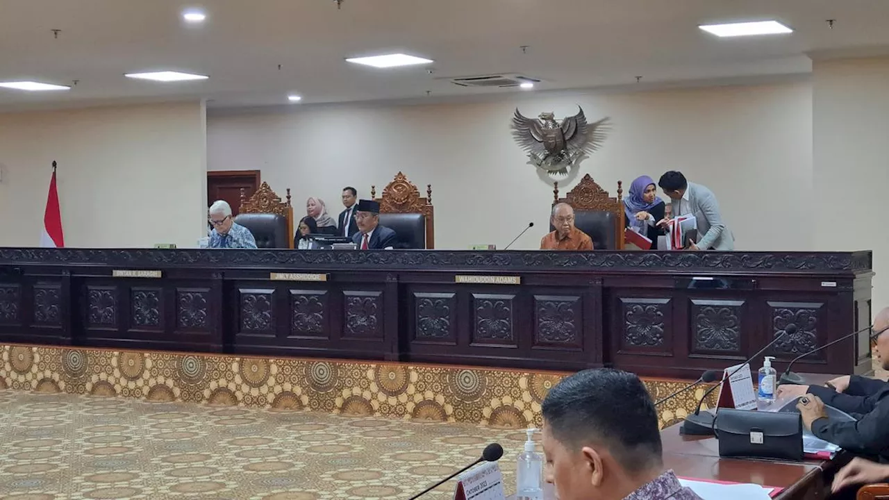 Pakar: MKMK Tak Bisa Ubah Putusan MK soal Batas Usia Capres-Cawapres