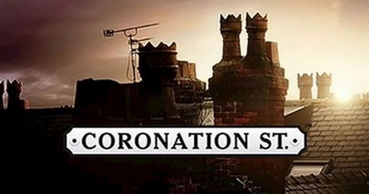 Fans tell Corrie 'knock it off' as they get distracted by 'blur'