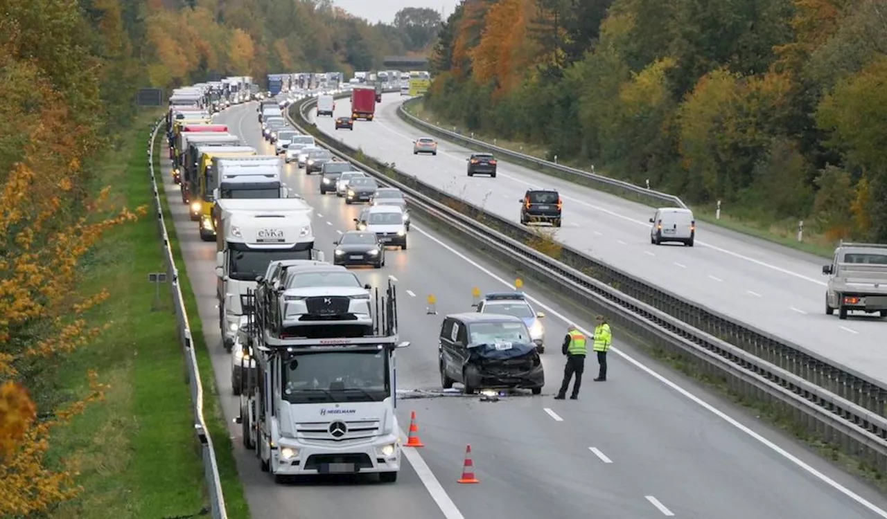 Unfall auf A7 Richtung Hamburg: langer Stau im Norden