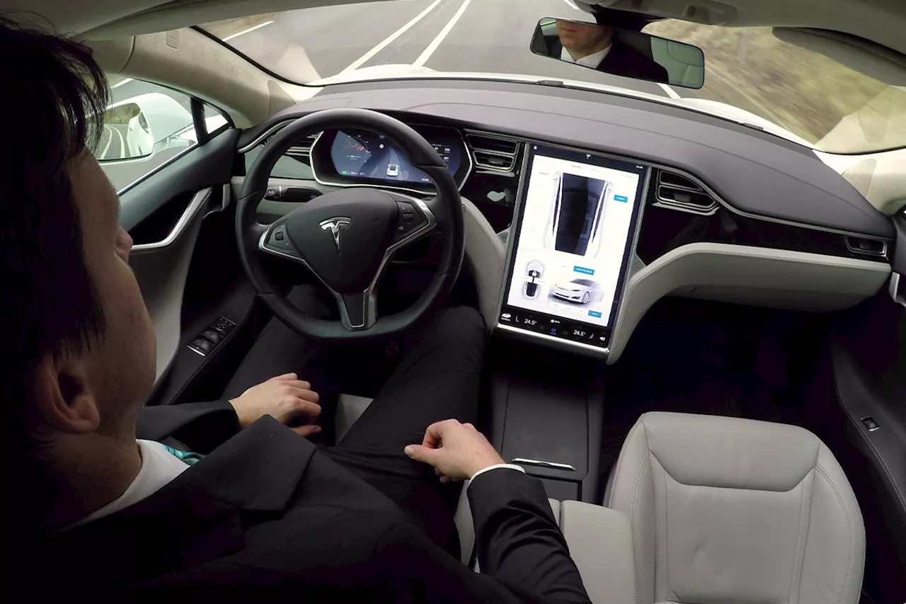 First Tesla july trial finds Autopilot not responsible for fatal crash