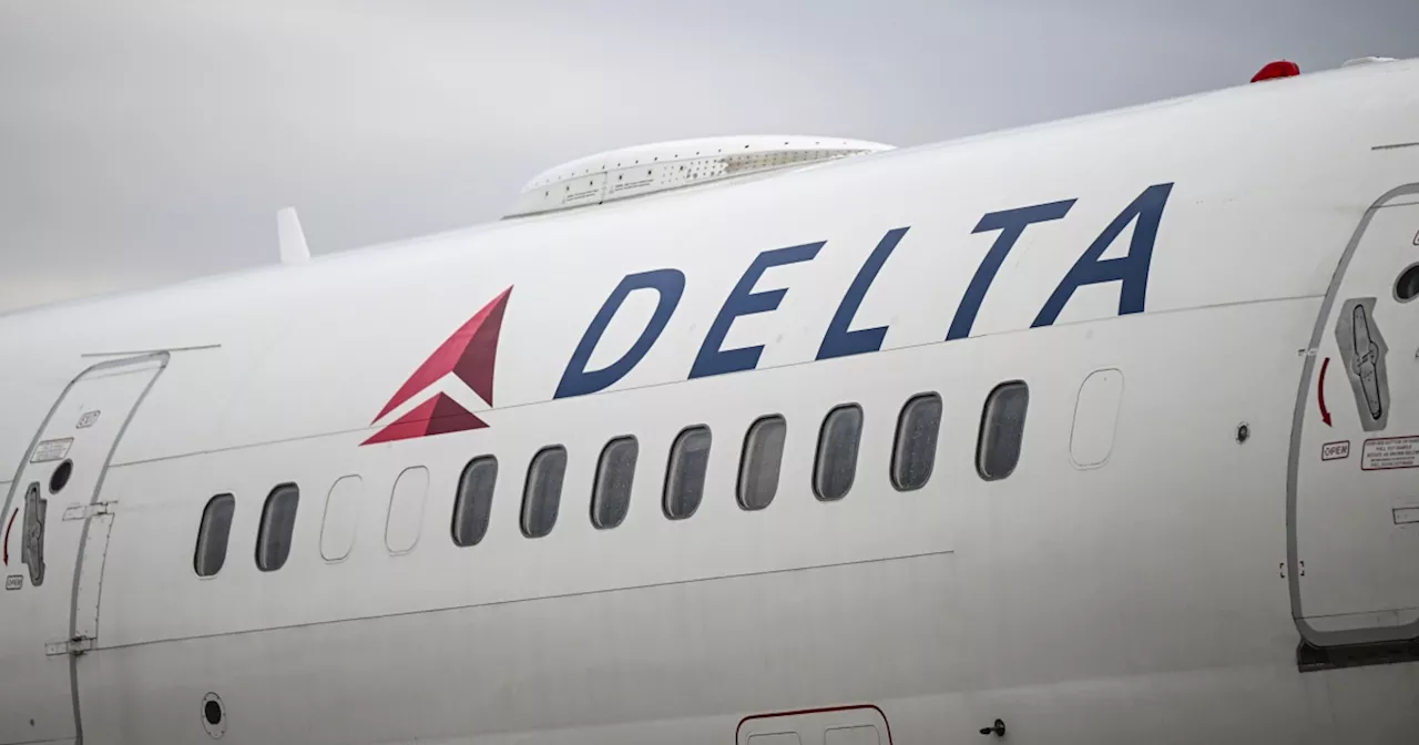 Former Delta pilot indicted after threatening to shoot captain midflight