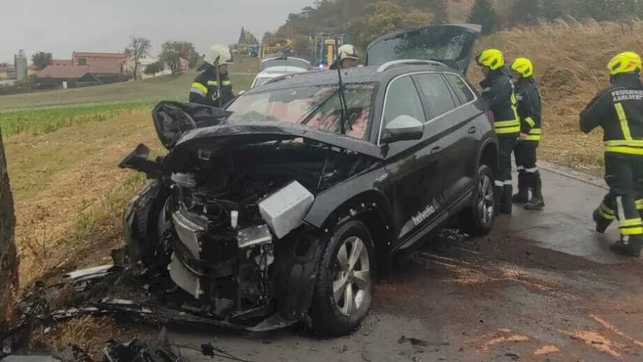 Obritzberg: Fahrzeuglenkerin kollidierte mit Baum