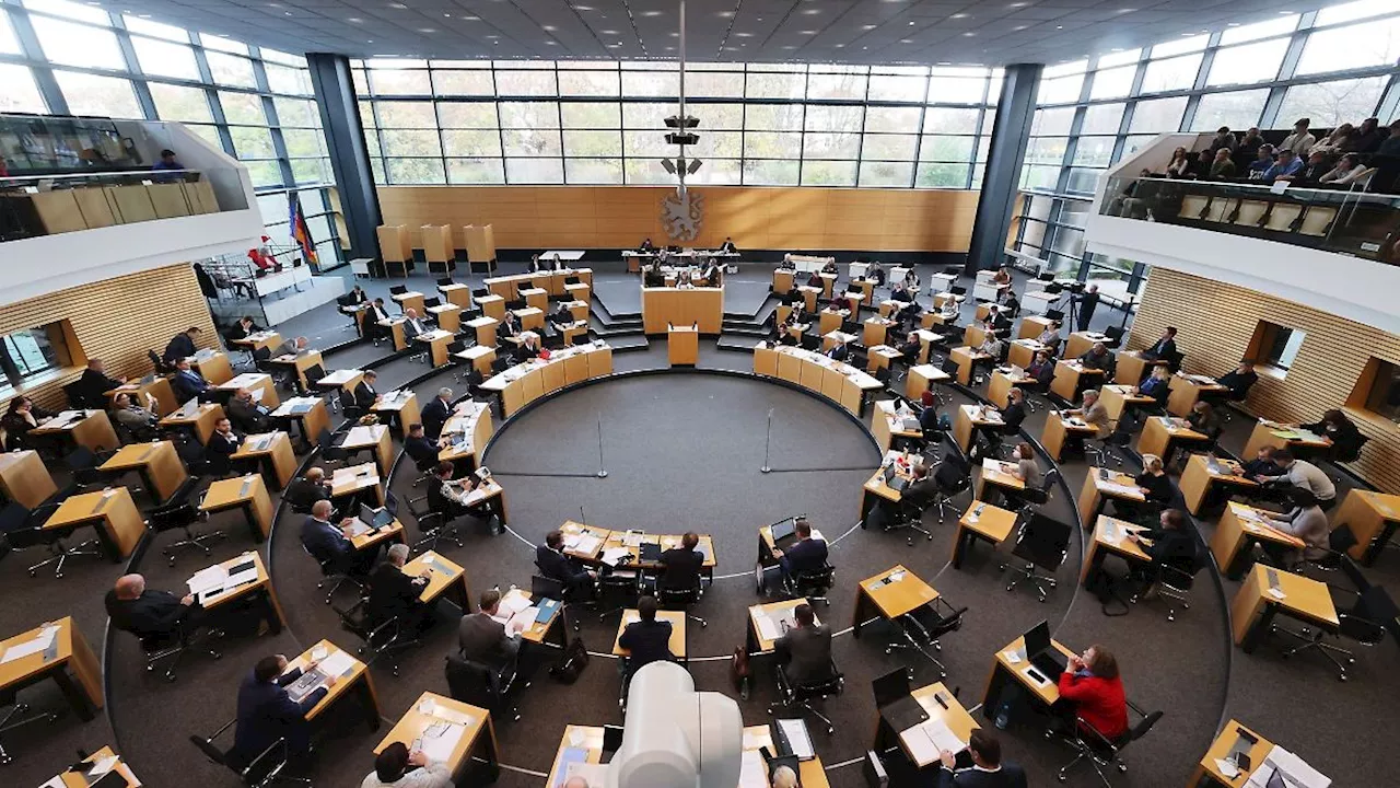 Thüringen: Landtag gedenkt mit Schweigeminute Opfer des Hamas-Angriffs