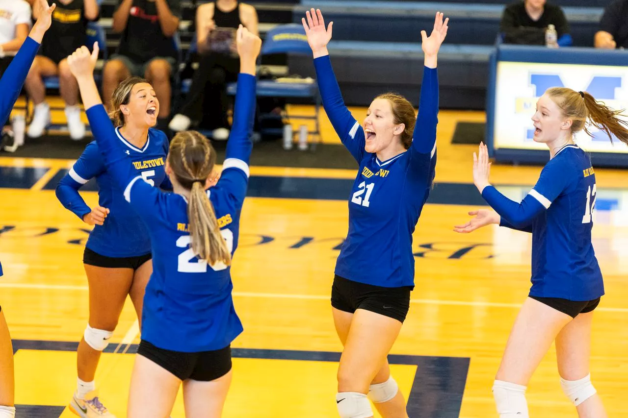 Middletown girls volleyball decks top-seeded Berks Catholic to gain District 3, Class 3A final