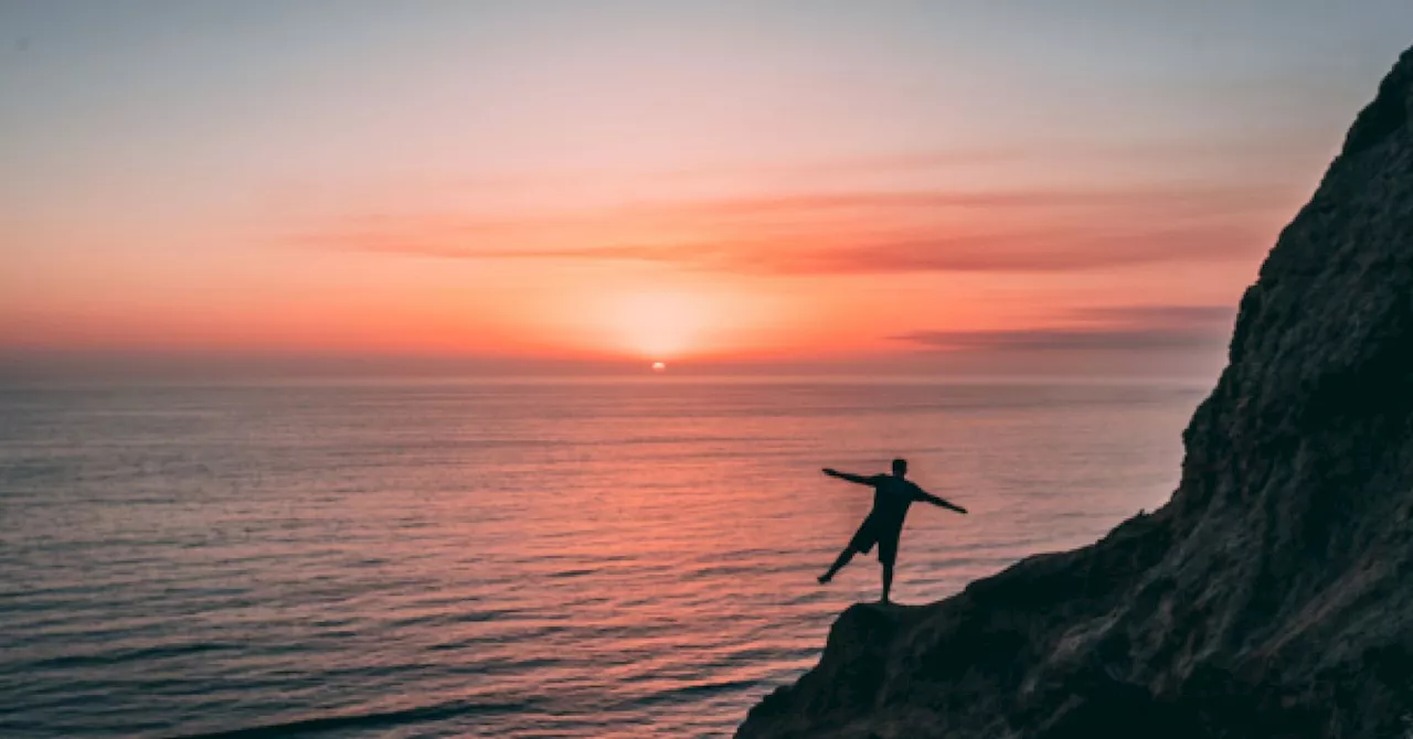 4 Proven Methods to Navigate the Precipice of Burnout