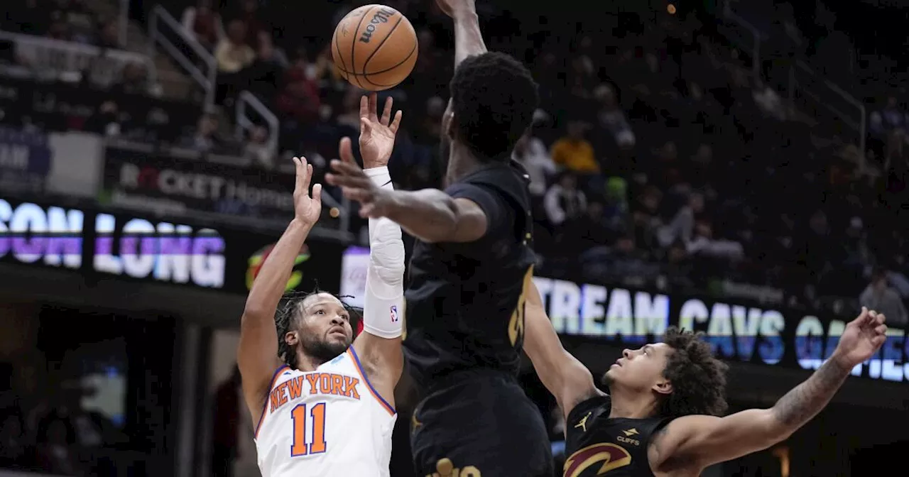 Randle y Brunson anotan 19 puntos cada uno; Knicks doblegan 109-91 a Cavaliers