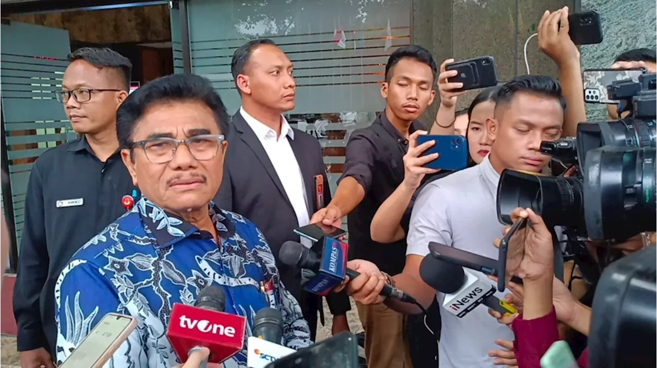 PDIP Usulkan Hak Angket Batas Usia Capres-cawapres, Hakim MK Manahan: Jangan Dibuat-buat