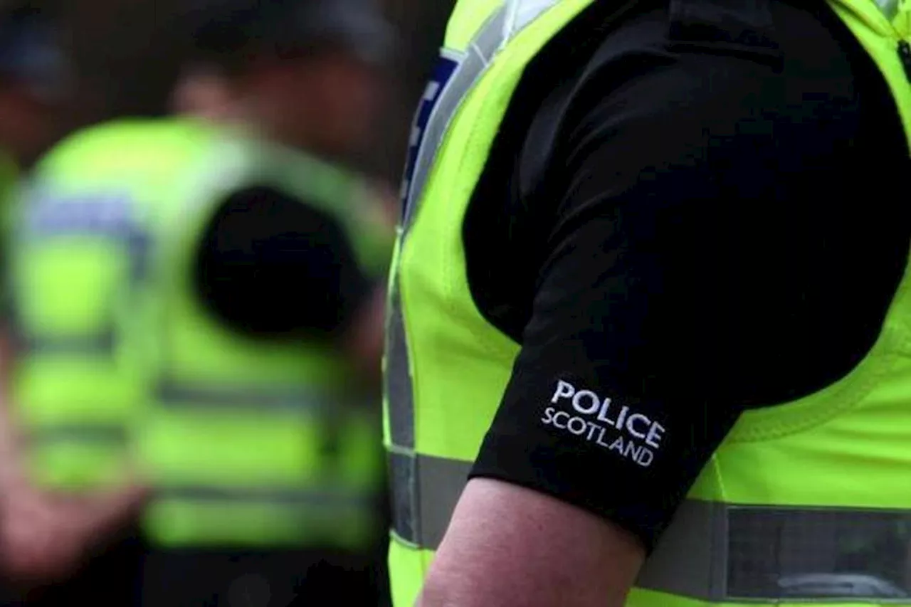 Kirkton riots Dundee: Police called amid 'appalling scenes'