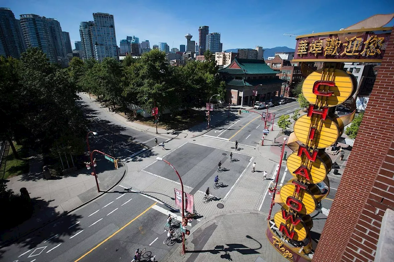 Public needs to see reasons Chinatown stabbing suspect released: review