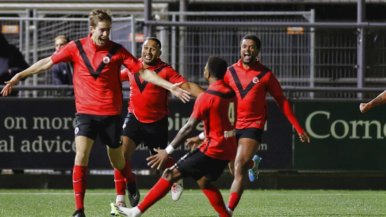 Volgende stunt is een feit: ook PEC Zwolle legt het af tegen amateurs