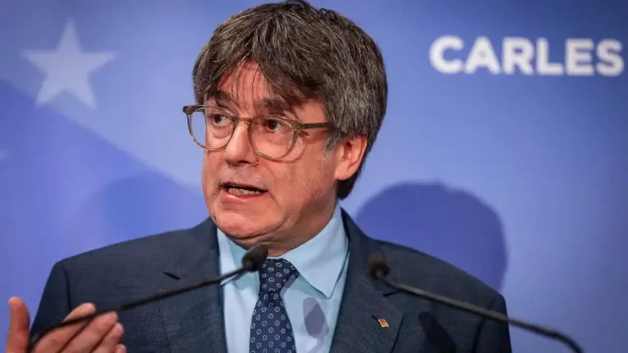 La Fiscalía considera 'insuficientes' los indicios para imputar a Puigdemont por terrorismo