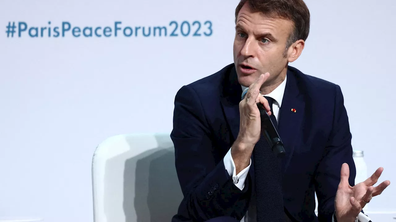 'La confiance se réduit': Emmanuel Macron tacle Facebook et Twitter sur la haine en ligne