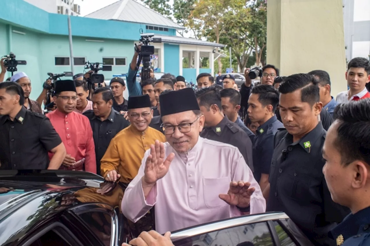 Anwar says Malaysia to channel RM1m solidarity fund to Gaza directly, not through Fatah