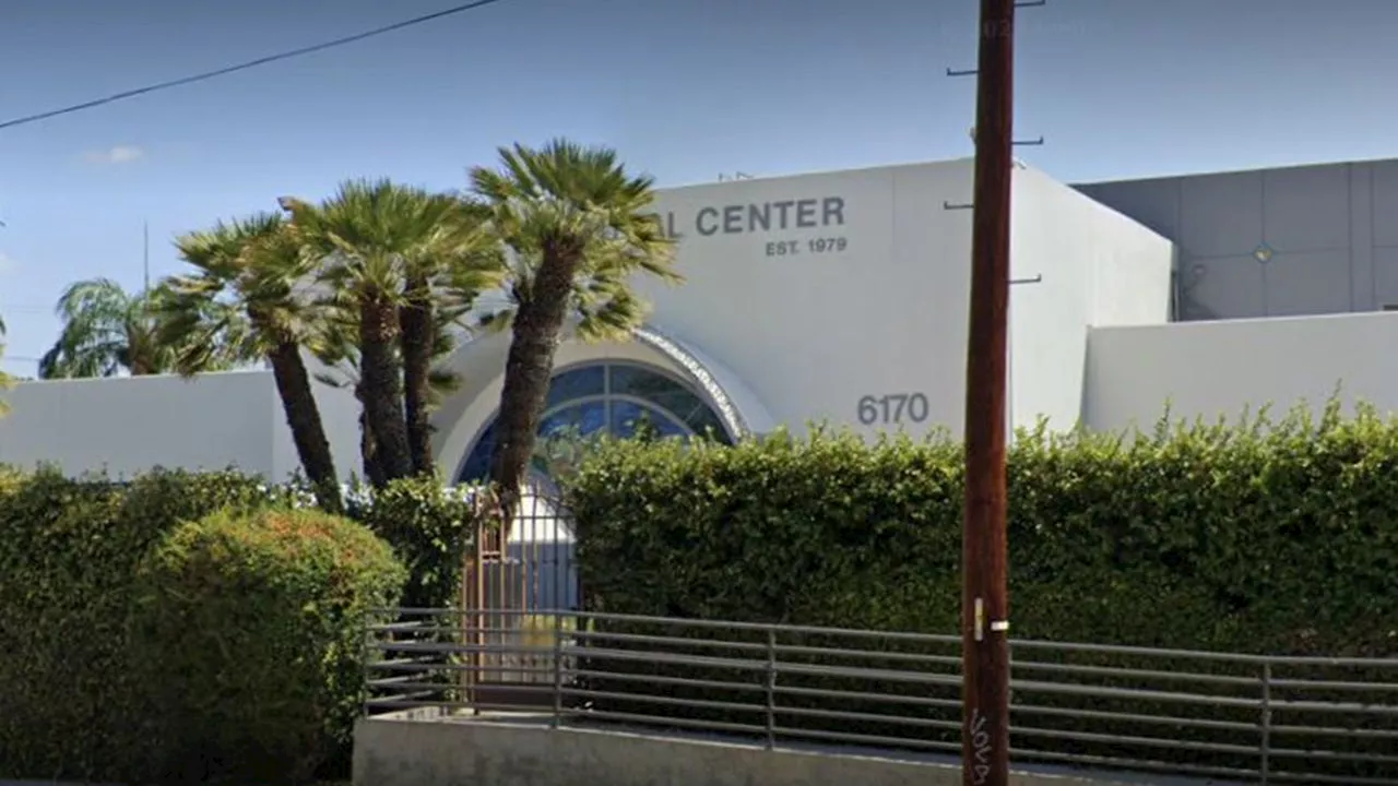 Woman, 54, arrested for hate crime after allegedly ramming Los Angeles synagogue gates