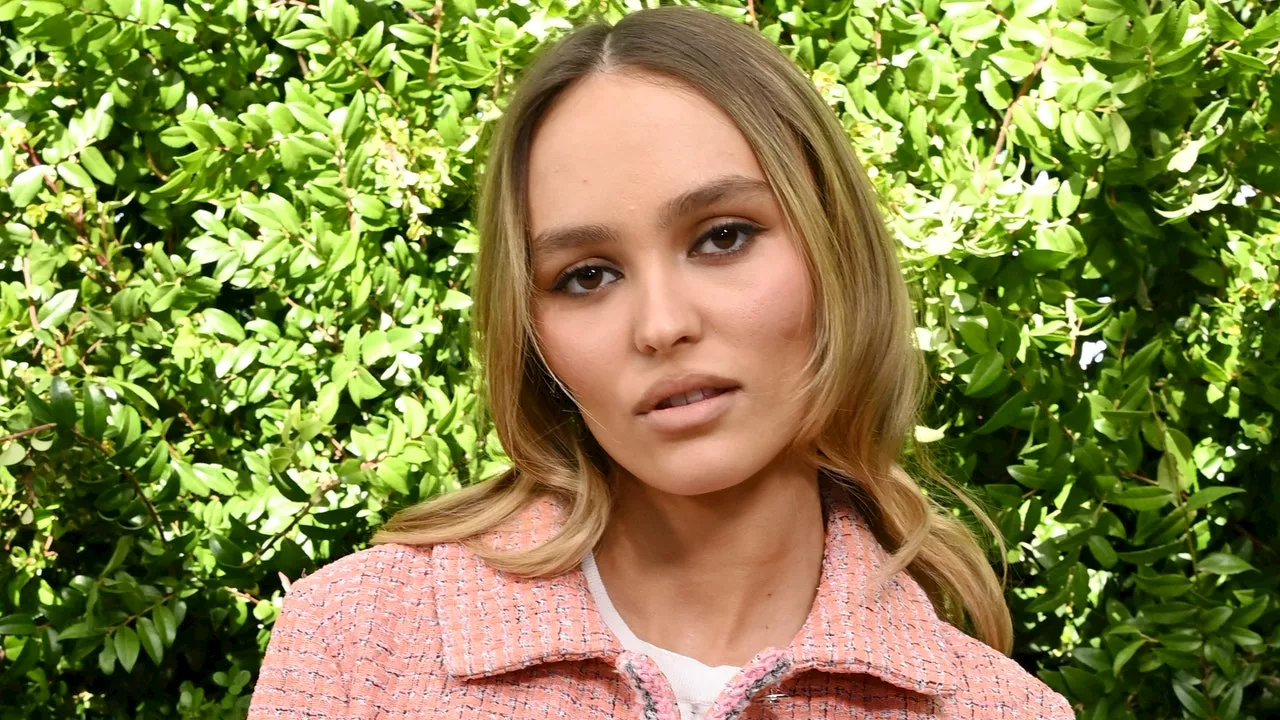 Lily-Rose Depp Ditches the Grandma Grunge For Grandma Tweed