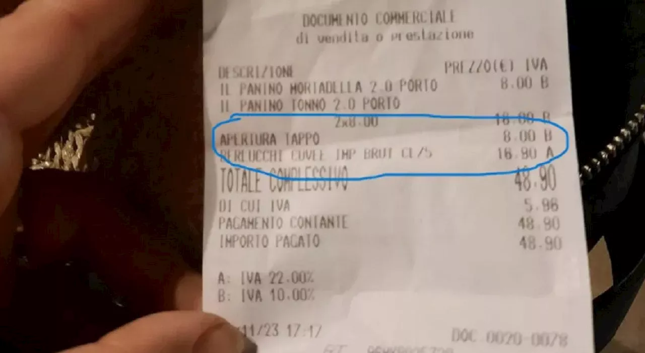 Scontrino con apertura del tappo a 8 euro, il caso nell'enoteca a Palermo. Il ristoratore: «Definiamo così il