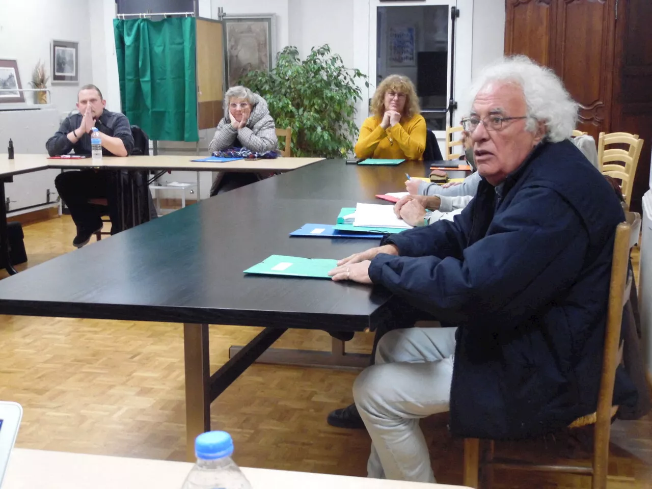 Dans cette commune de la Somme, le premier adjoint s'oppose au maire