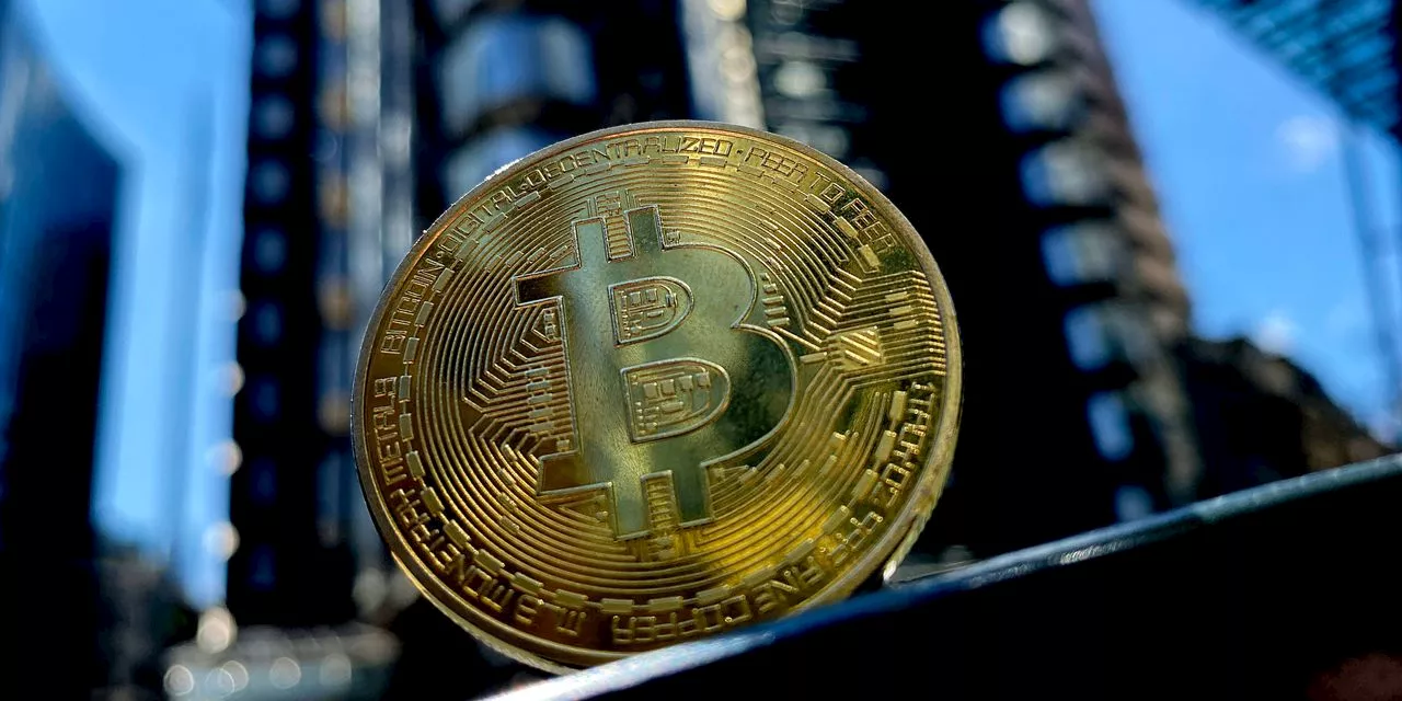 Bitcoin could reach $150,000 in 2025, says AllianceBernstein