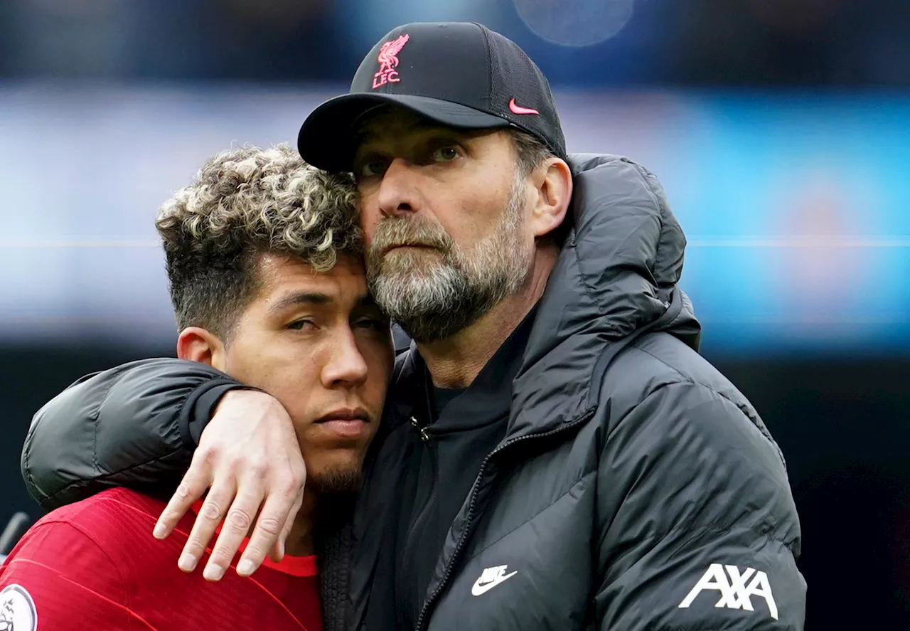 Roberto Firmino takker Klopp like mye som Gud i sin selvbiografi