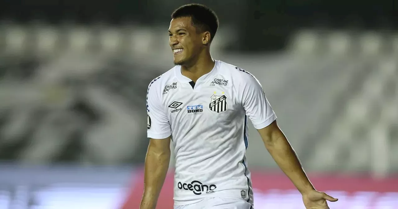 Forest scouts 'watch' in-demand Brazilian starlet