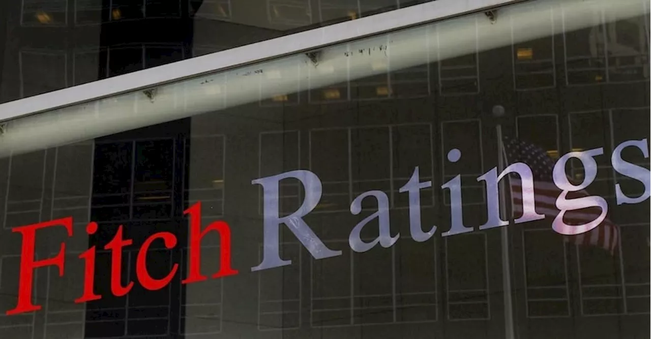 Fitch promuove di due gradini Monte Paschi