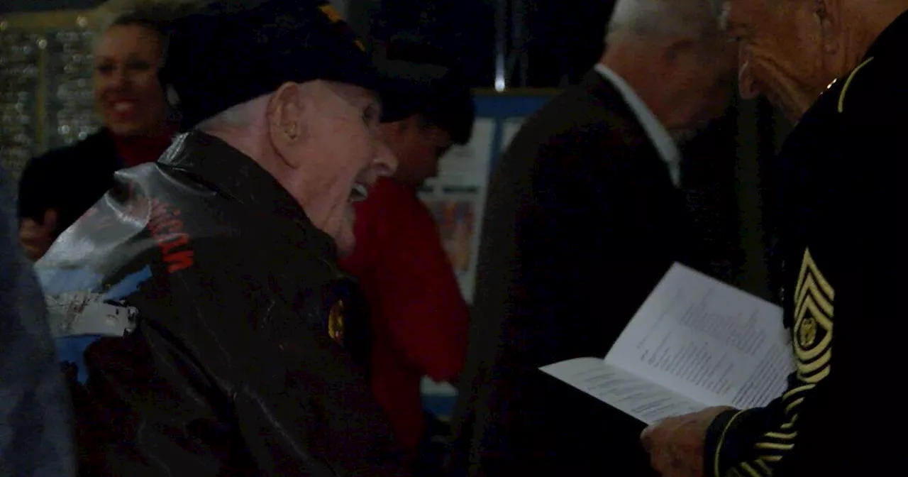 Hoosier Veterans Gather to Celebrate Veterans Day