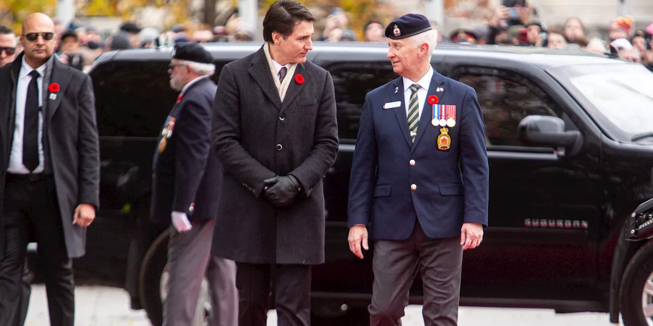 Remembrance Day ceremony takes place at the National War Memorial in Ottawa