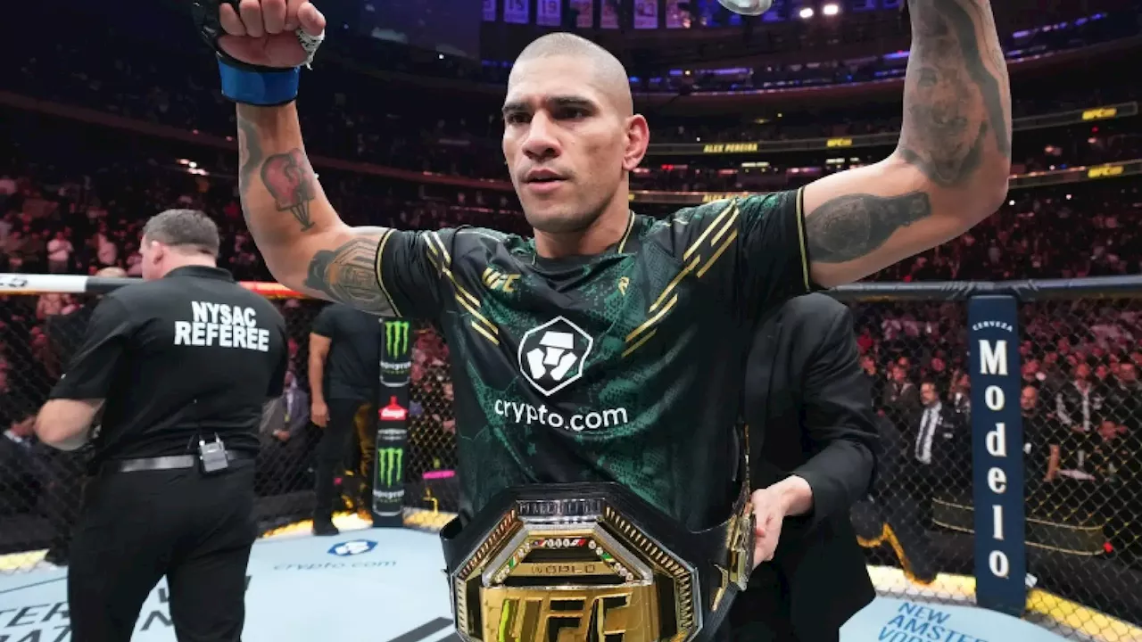 Alex Pereira tumba a Procházka y consigue su segundo cinturón de UFC