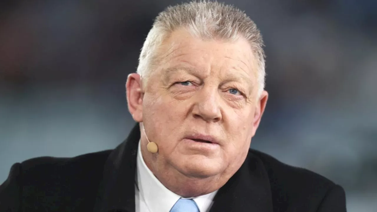 Phil Gould explodes after photo of secret crisis meeting with Bulldogs captain Faitala-Mariner leaked