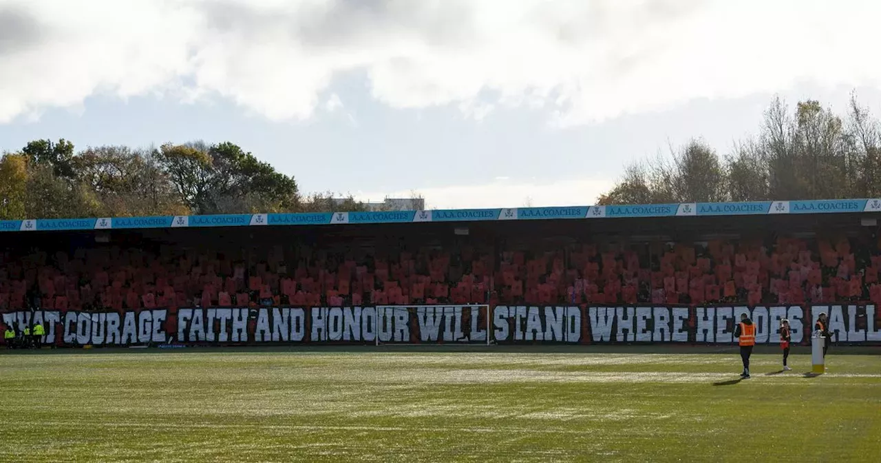 Rangers fans put on stunning full stand Remembrance Sunday Tifo at Livingston