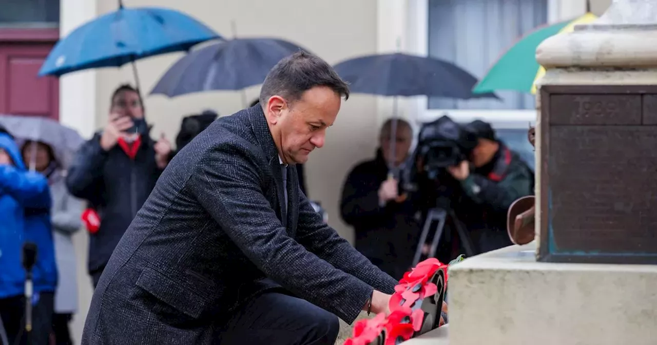 Taoiseach lays laurel wreath at Cenotaph in Enniskillen on Remembrance Sunday